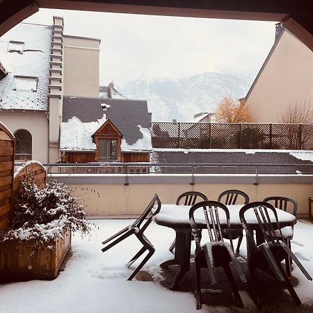 Appartements Avec Piscine Interieure Sauna Parking Etage 1 Au Centre Du Village Dans Residence Cami Real Saint-Lary-Soulan Exteriör bild
