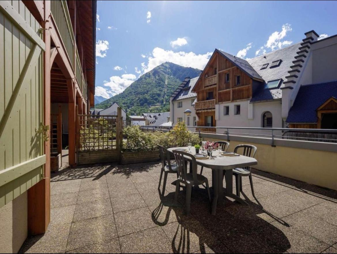 Appartements Avec Piscine Interieure Sauna Parking Etage 1 Au Centre Du Village Dans Residence Cami Real Saint-Lary-Soulan Exteriör bild