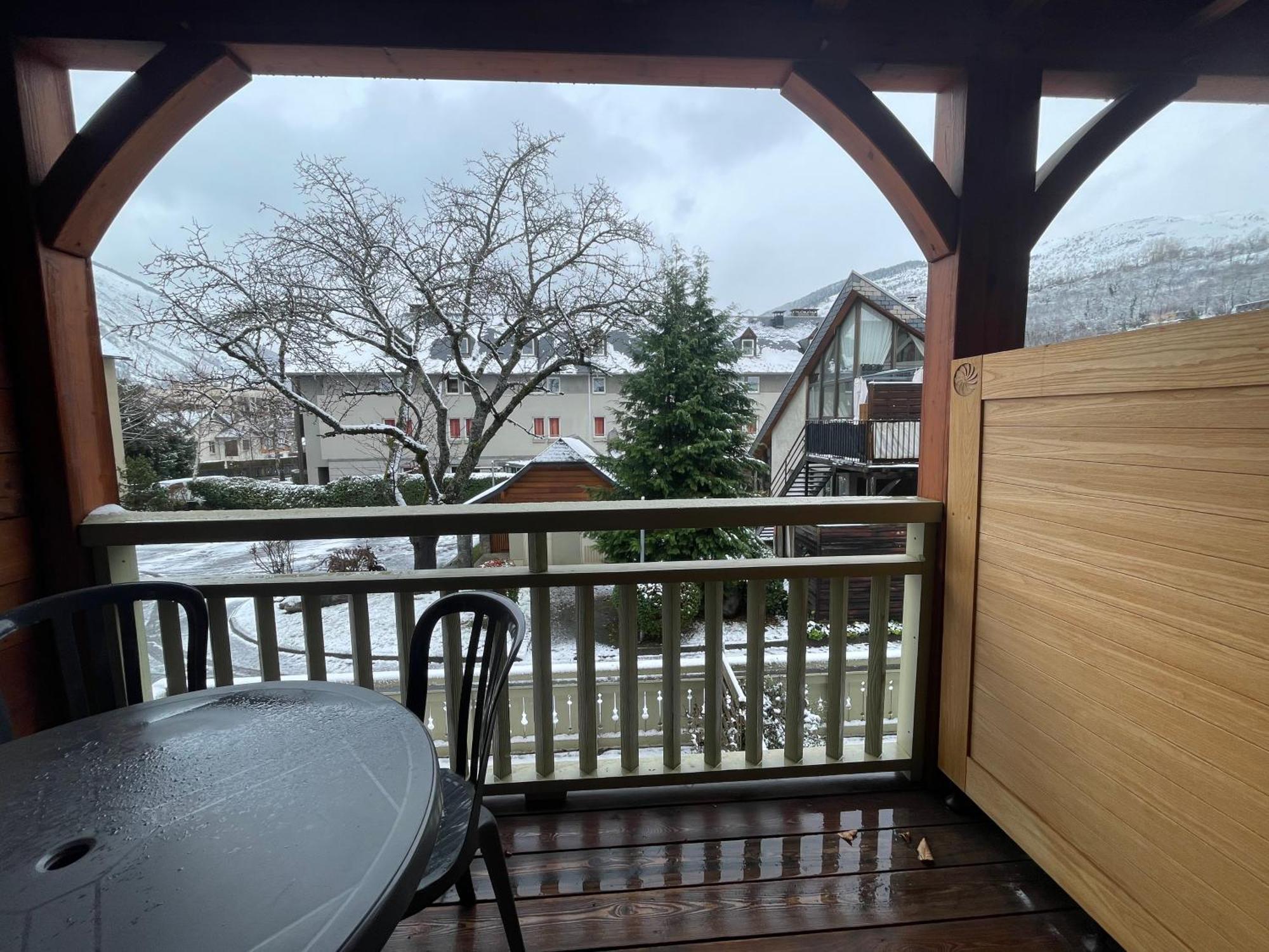 Appartements Avec Piscine Interieure Sauna Parking Etage 1 Au Centre Du Village Dans Residence Cami Real Saint-Lary-Soulan Exteriör bild